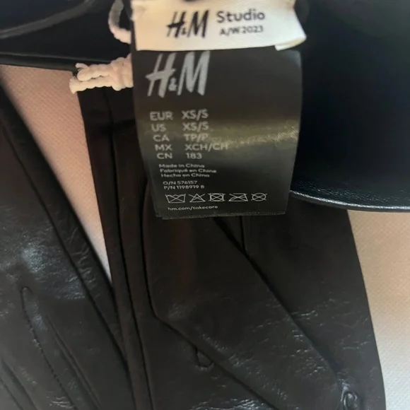 H&M Studio Collection 2023 Leather Evening Long Black Elbow Gloves XS/S - Picture 11 of 11
